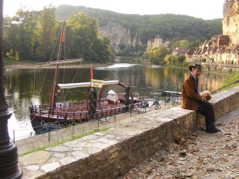 Cliquez sur l'image pour la voir en taille réelle 

Nom : 		Photo périgord2010 019.jpg 
Affichages :	1 
Taille :		192,5 Ko 
ID : 			335053